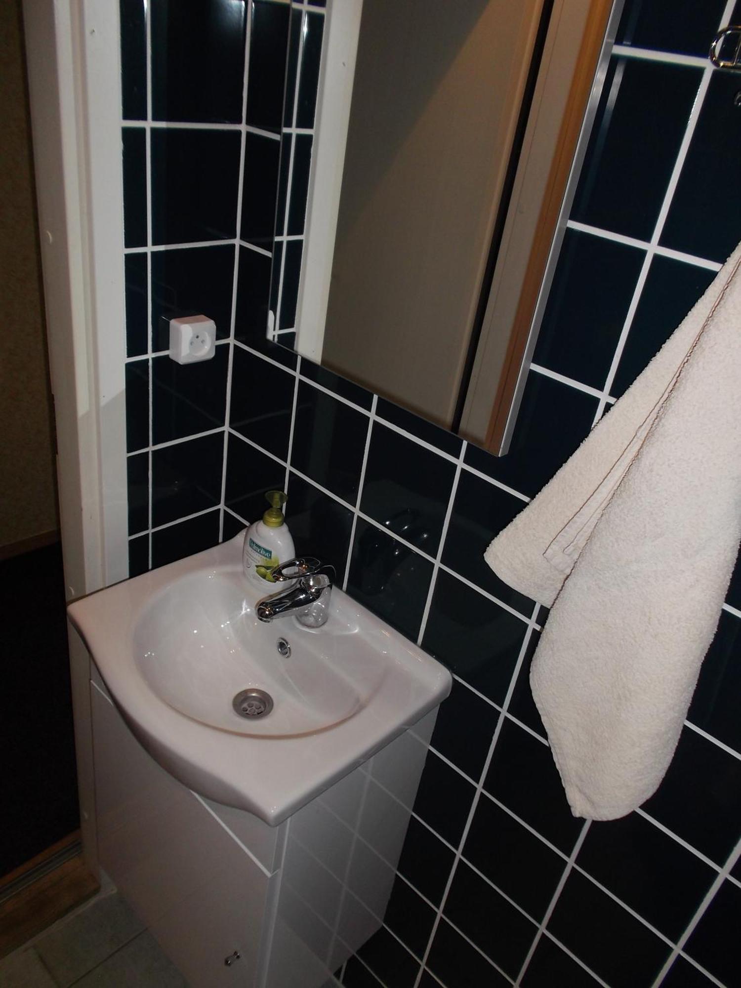 Airport Apartment Tallinn Ngoại thất bức ảnh